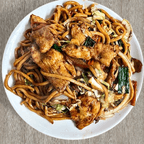 Best 招牌炒麵或煎麵Kitchen Sink Chow Mein in Oakland, CA